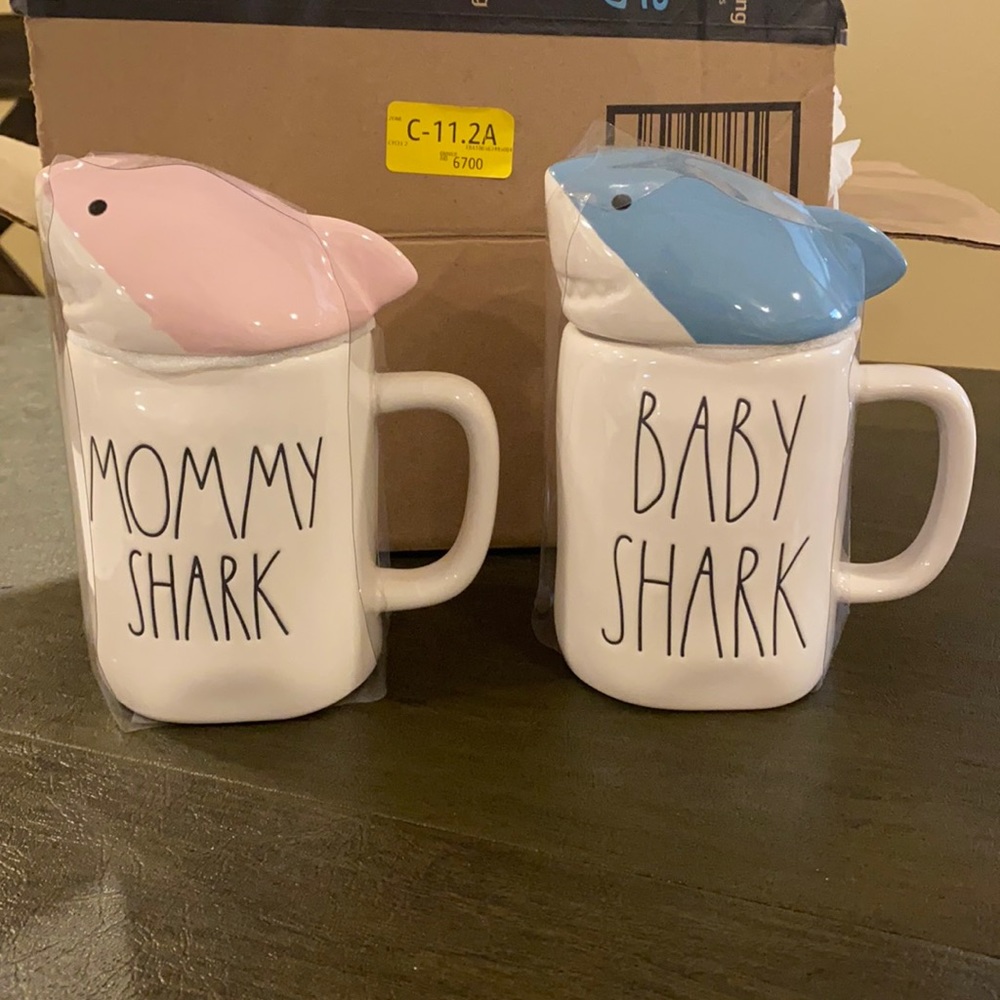 Rae Dunn Mommy Shark and baby shark